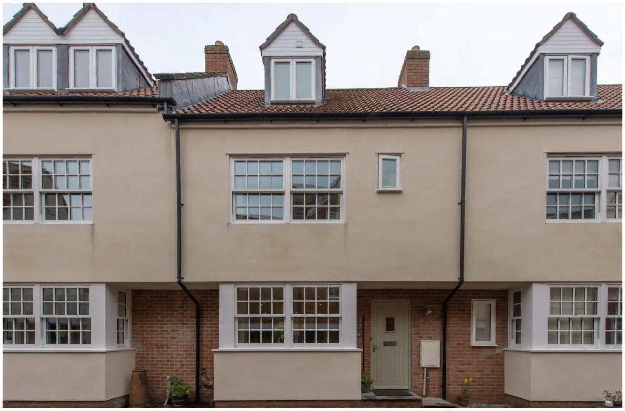 Wells City Centre, Quiet Mews House, Sleeps 6 Vila Exterior foto